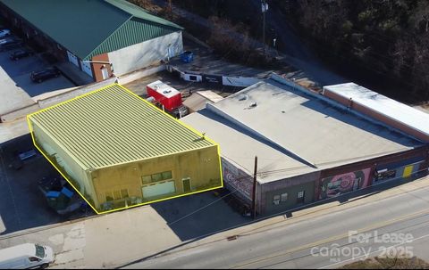 943 Riverside Drive Woodfin NC 28804