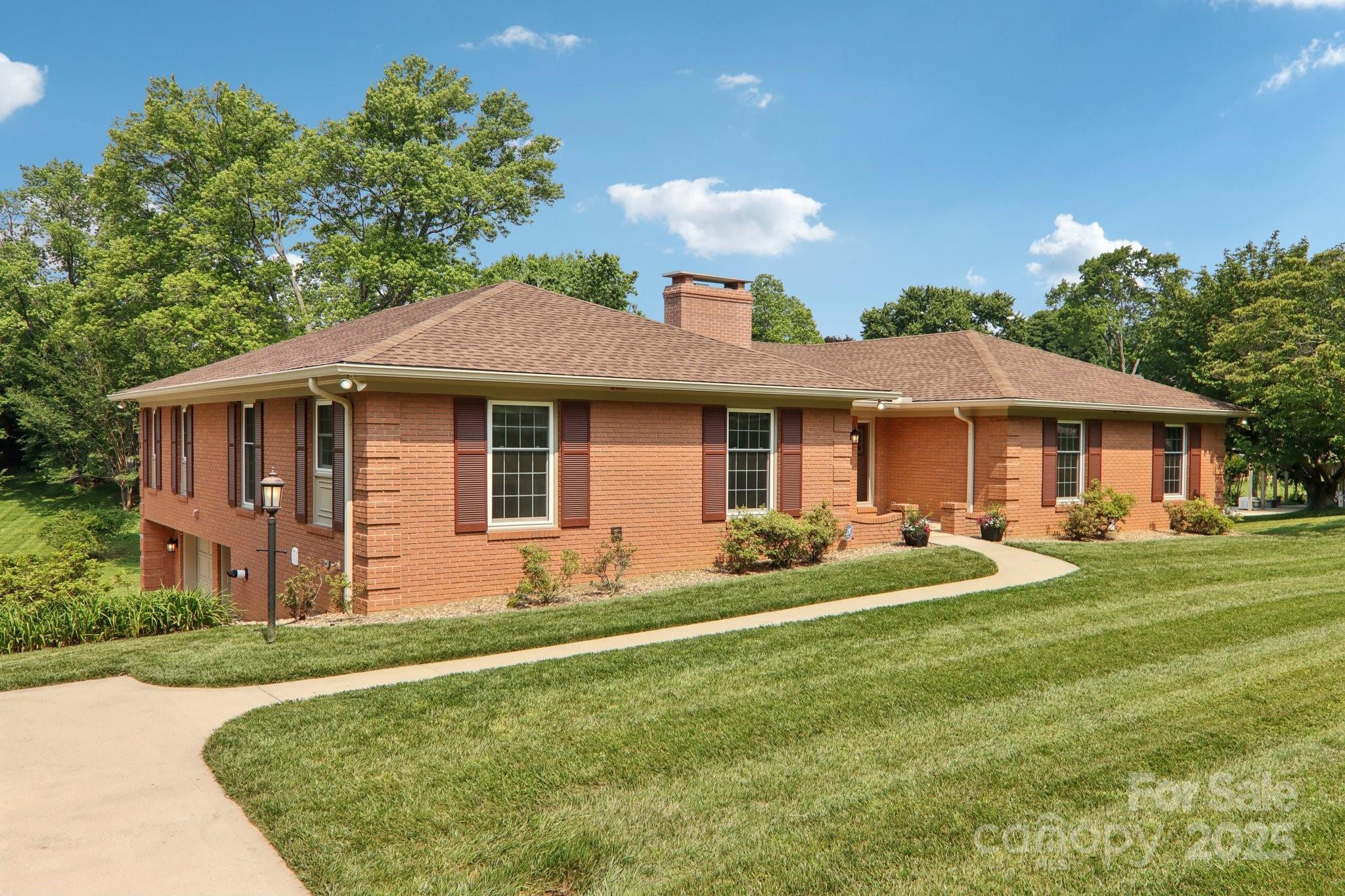 119 Hawthorn Drive