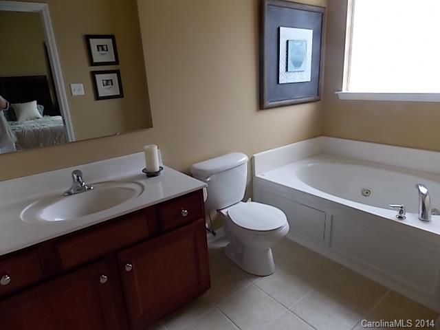 ALmond Glen - Residential