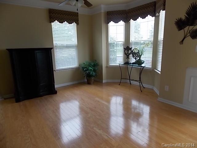 ALmond Glen - Residential