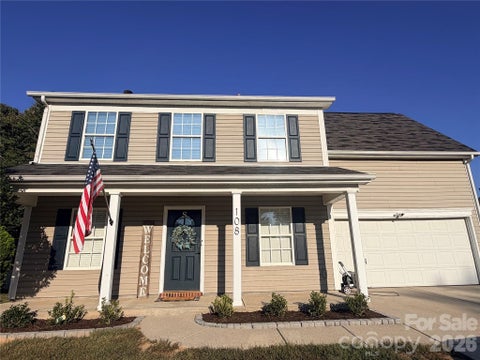 Photo of 108 Henfield Way, Mooresville, NC 28117 (MLS # 4429175)