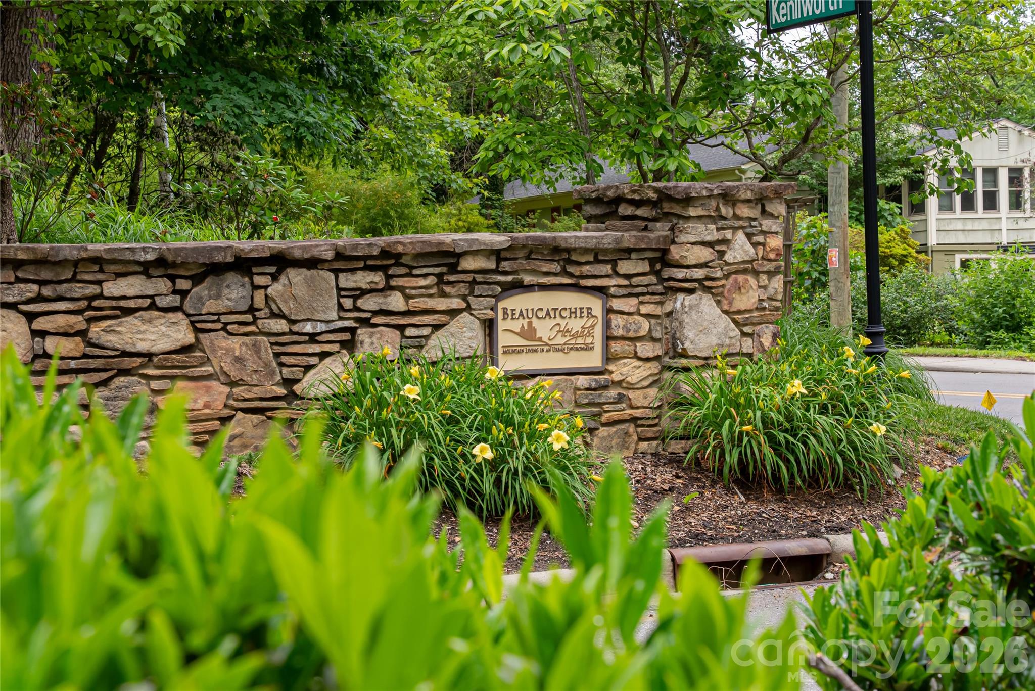 Beaucatcher Heights - Land