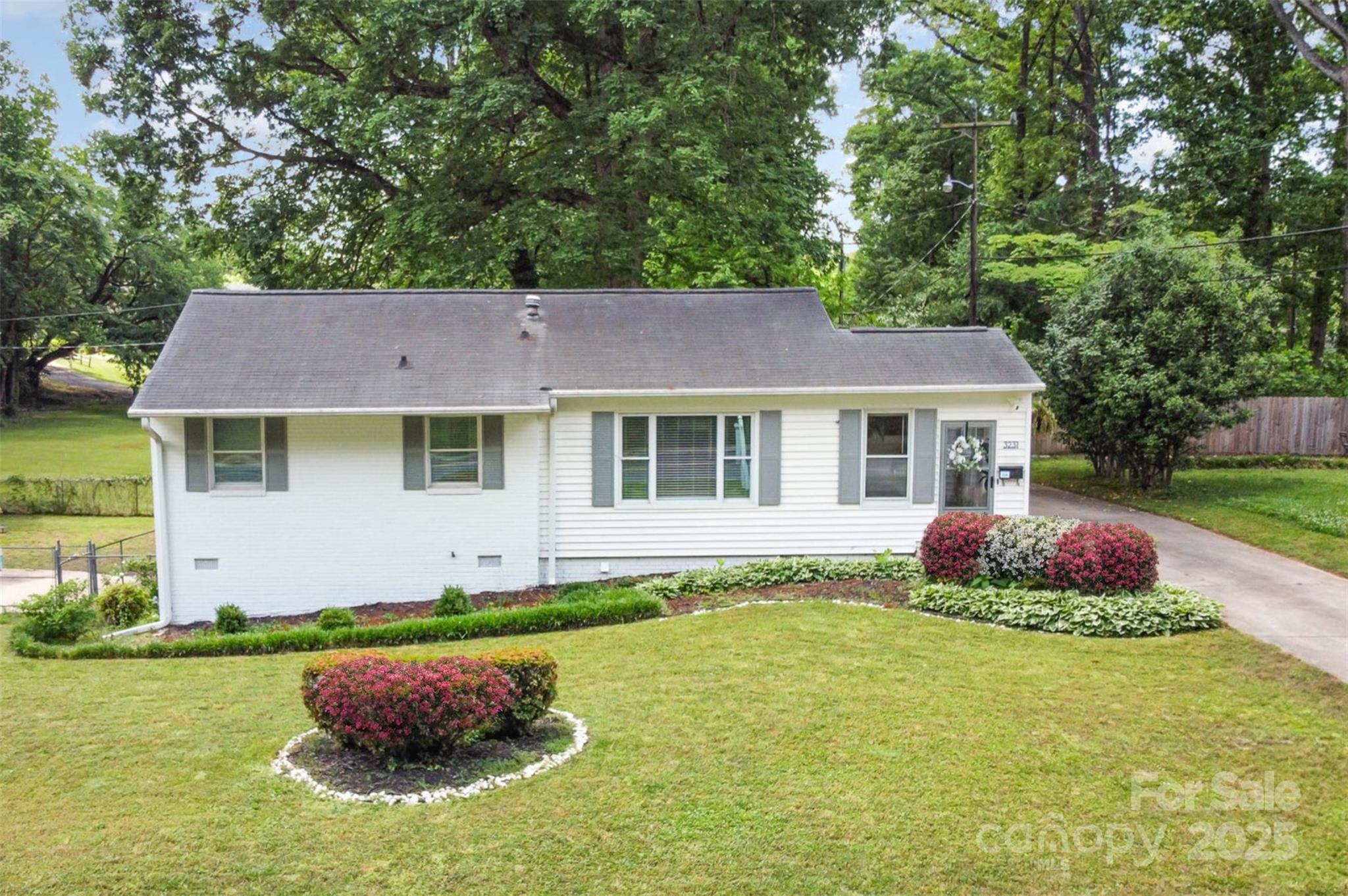 3231 Eastwood Drive