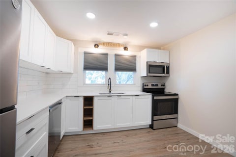 Photo of 512 Florence Avenue, Kannapolis, NC 28083 (MLS # 4399803)