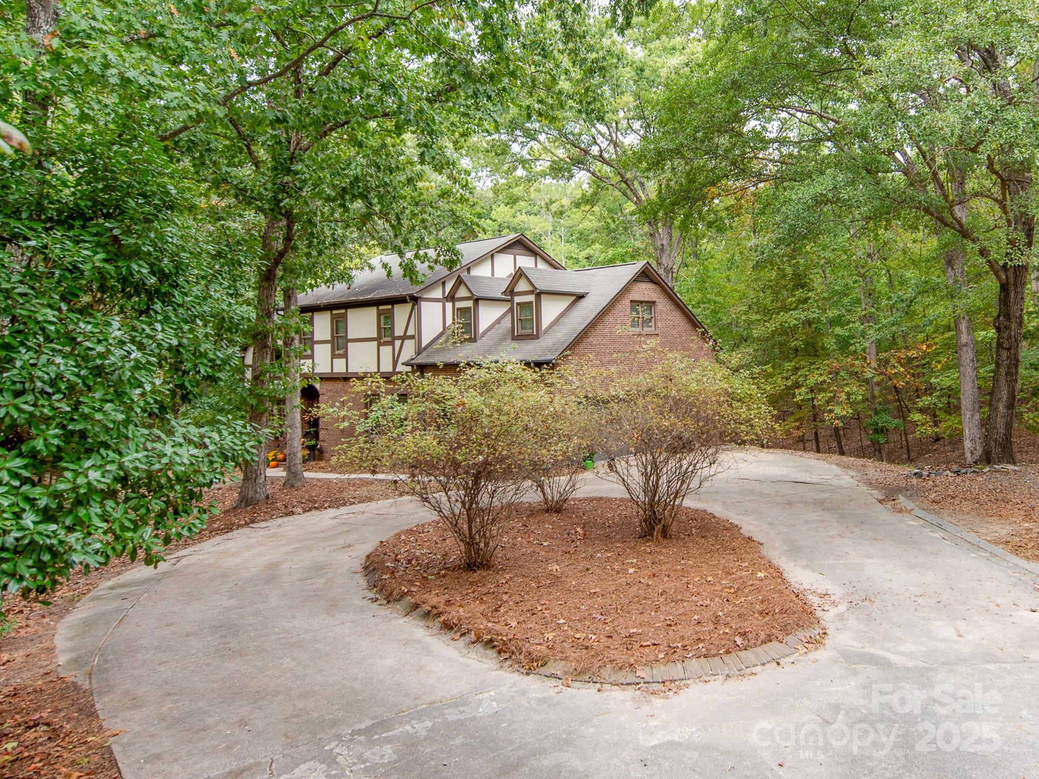 17222 Green Hill Road