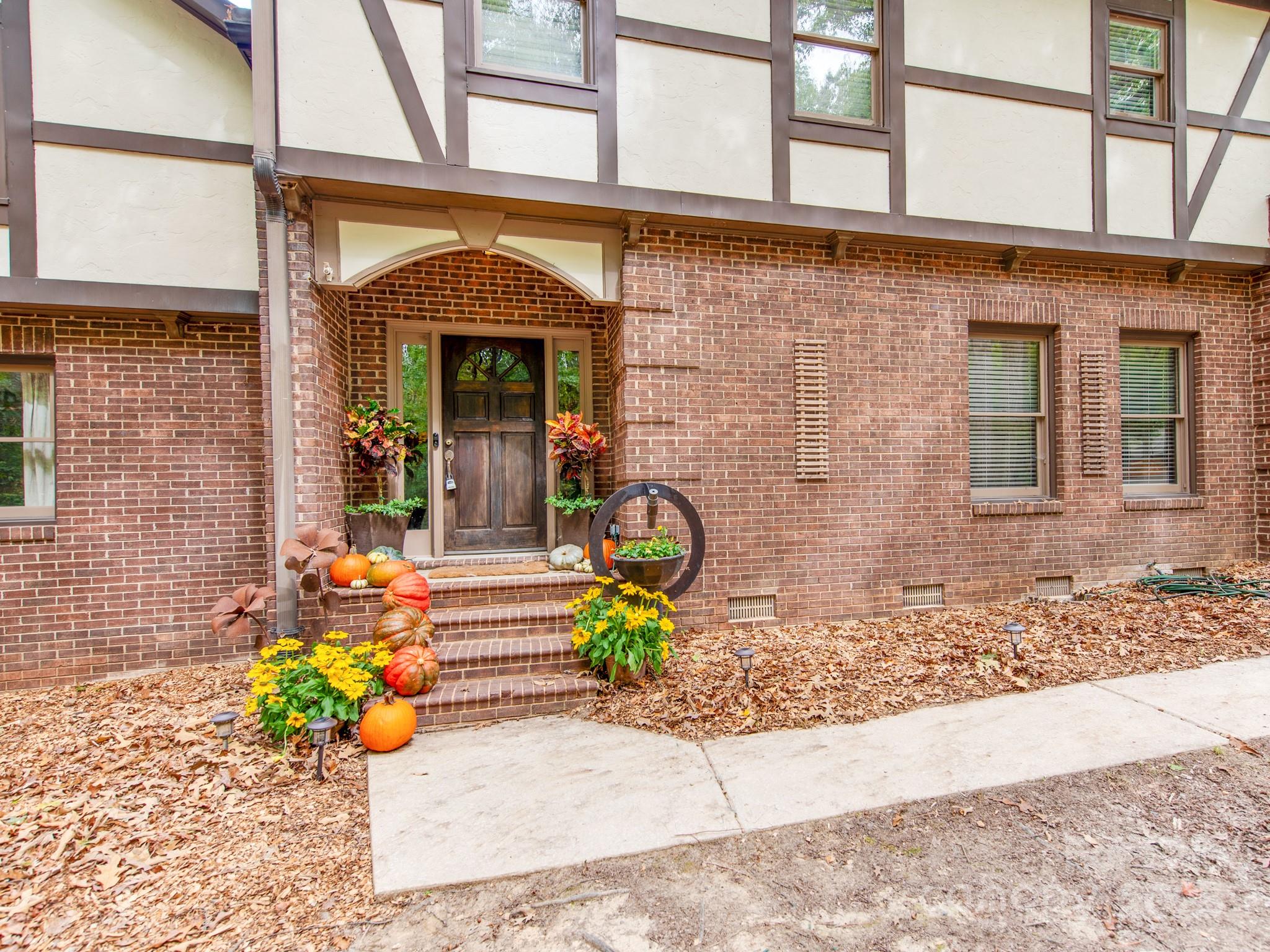 17222 Green Hill Road