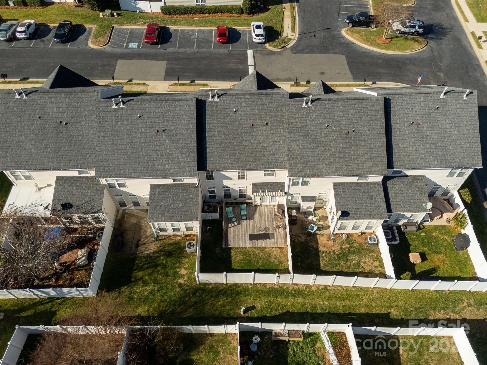 Sunset Point Townhomes - Residential