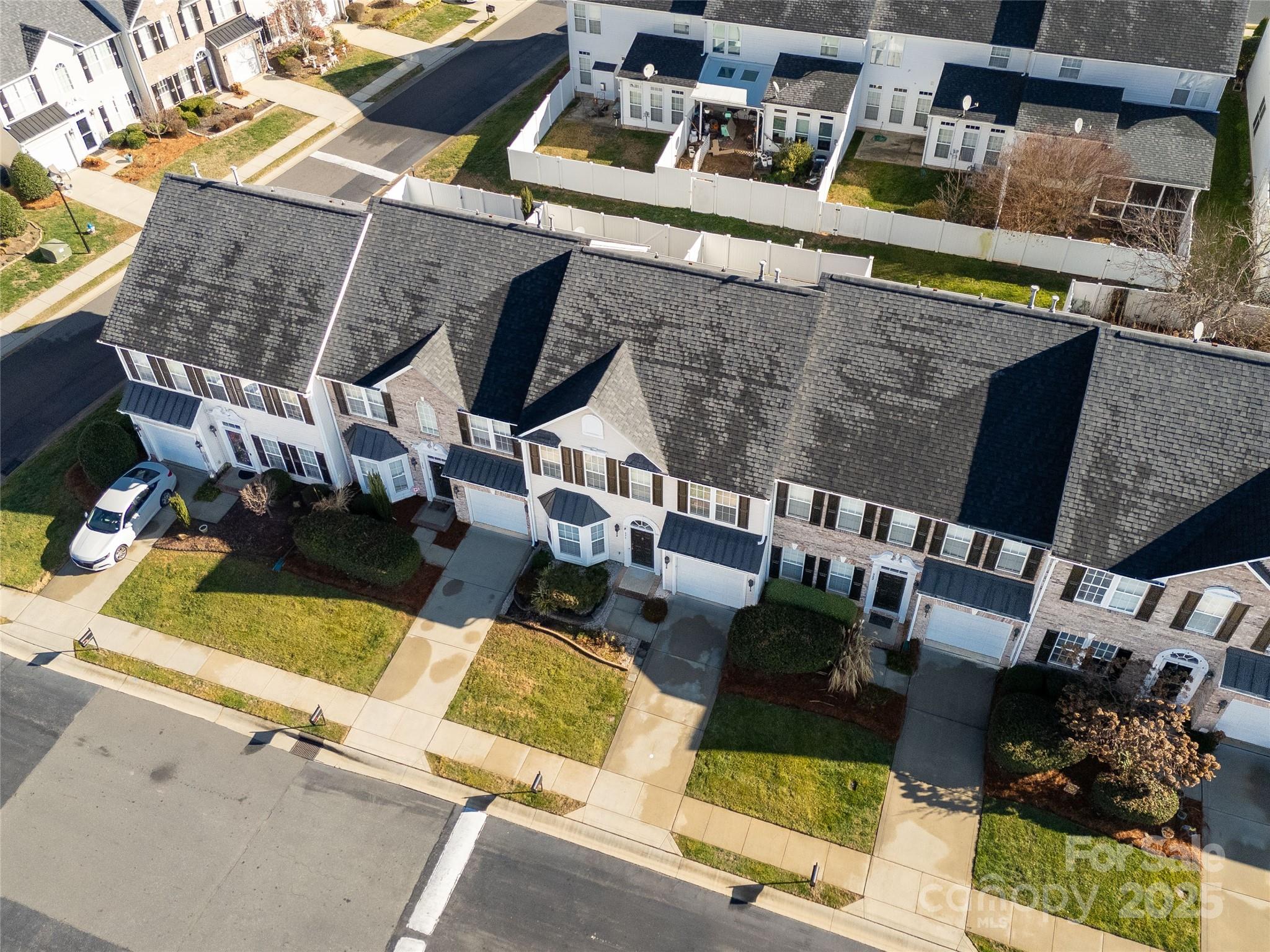 Sunset Point Townhomes - Residential