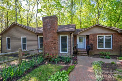Photo for 211 W Tennessee Avenue