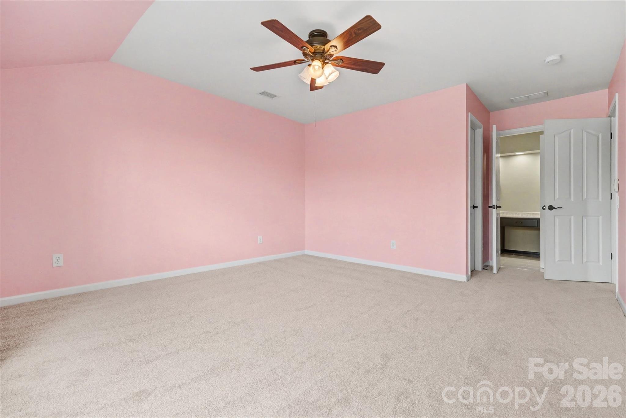 Ivy Ridge At Ballantyne - Residential