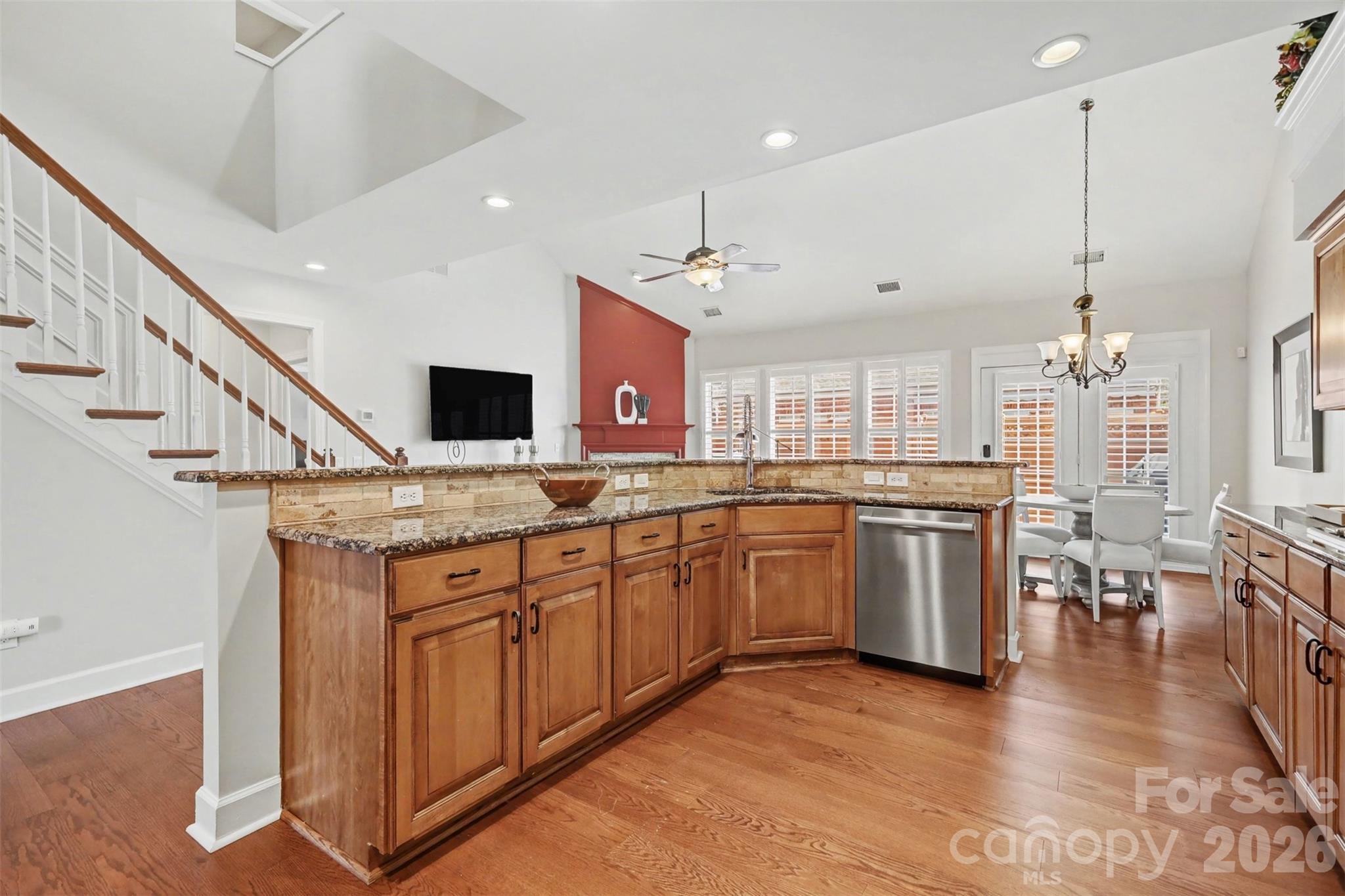 Ivy Ridge At Ballantyne - Residential