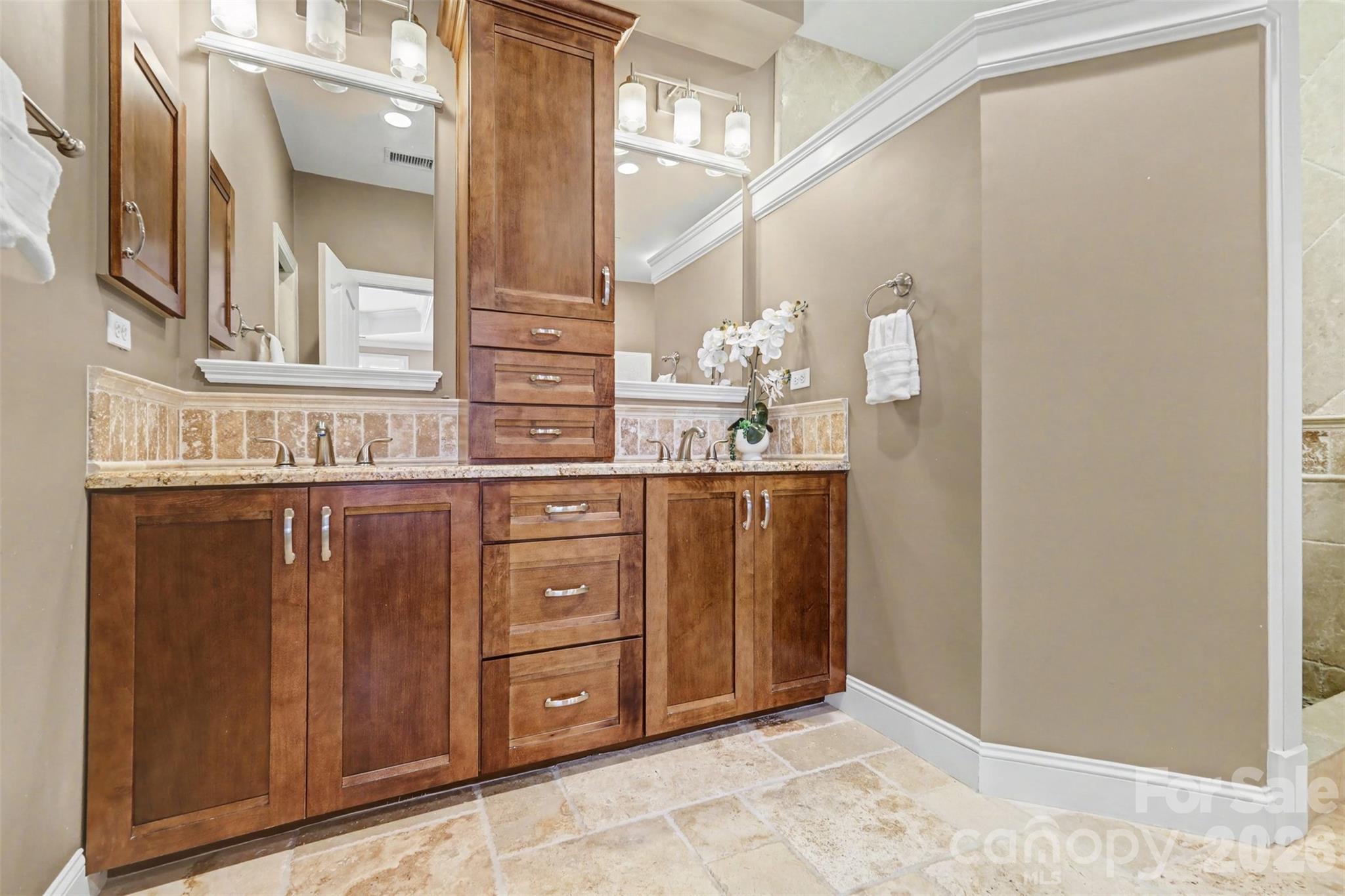 Ivy Ridge At Ballantyne - Residential