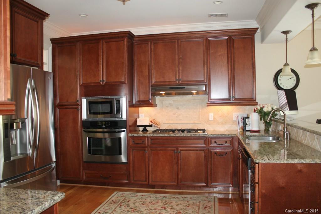 Laurel Creek - Residential