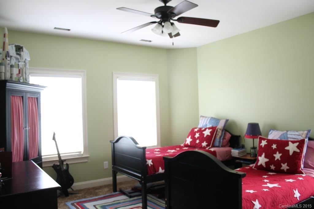 Laurel Creek - Residential