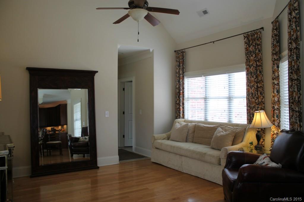 Laurel Creek - Residential