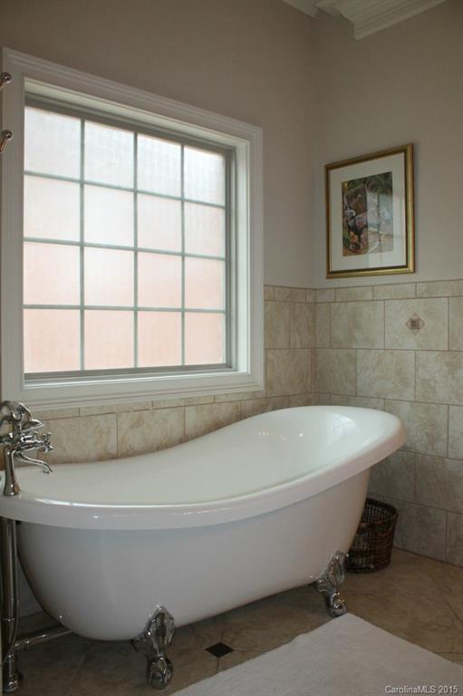 Laurel Creek - Residential