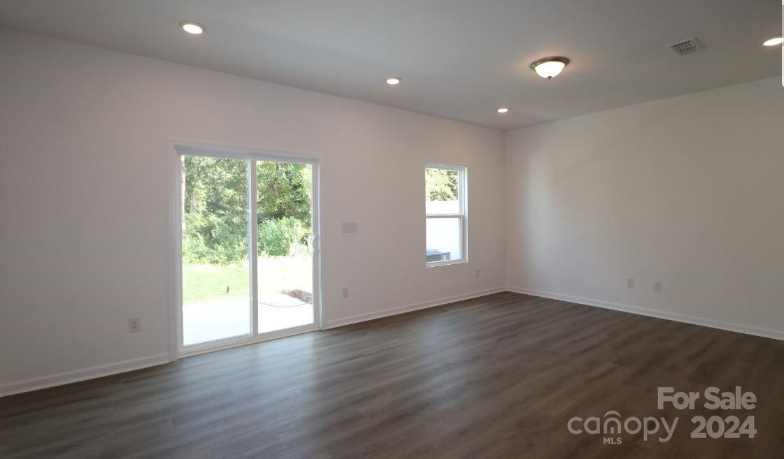 Secrest Landing - Residential