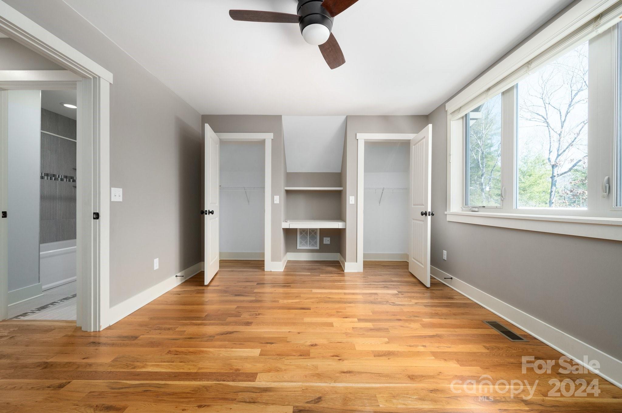 Haw Creek - Residential