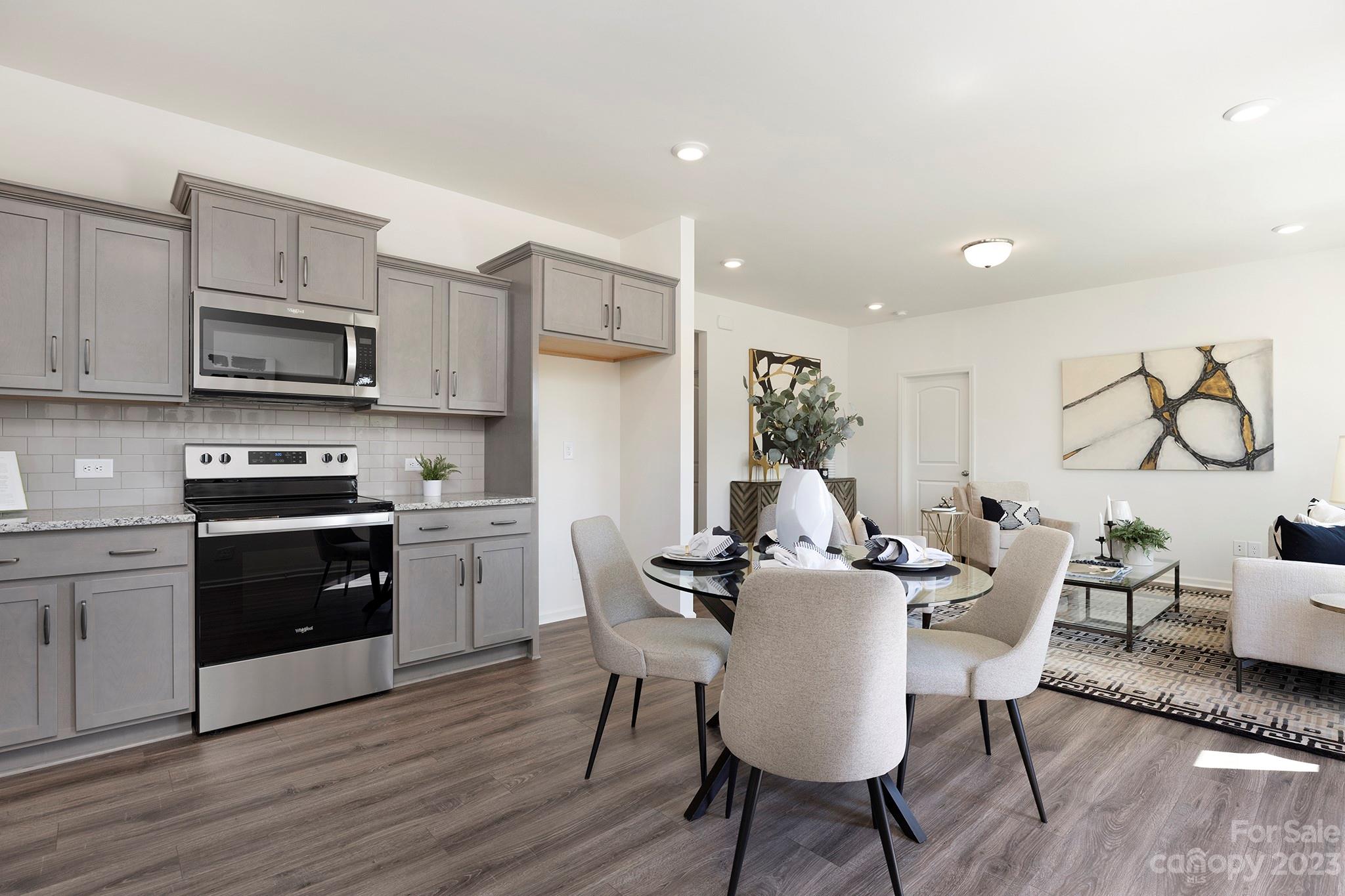 Marthas Ridge - Residential