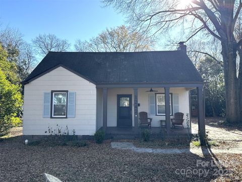 Photo of 1242 Dade Street, Charlotte, NC 28205 (MLS # 4329953)