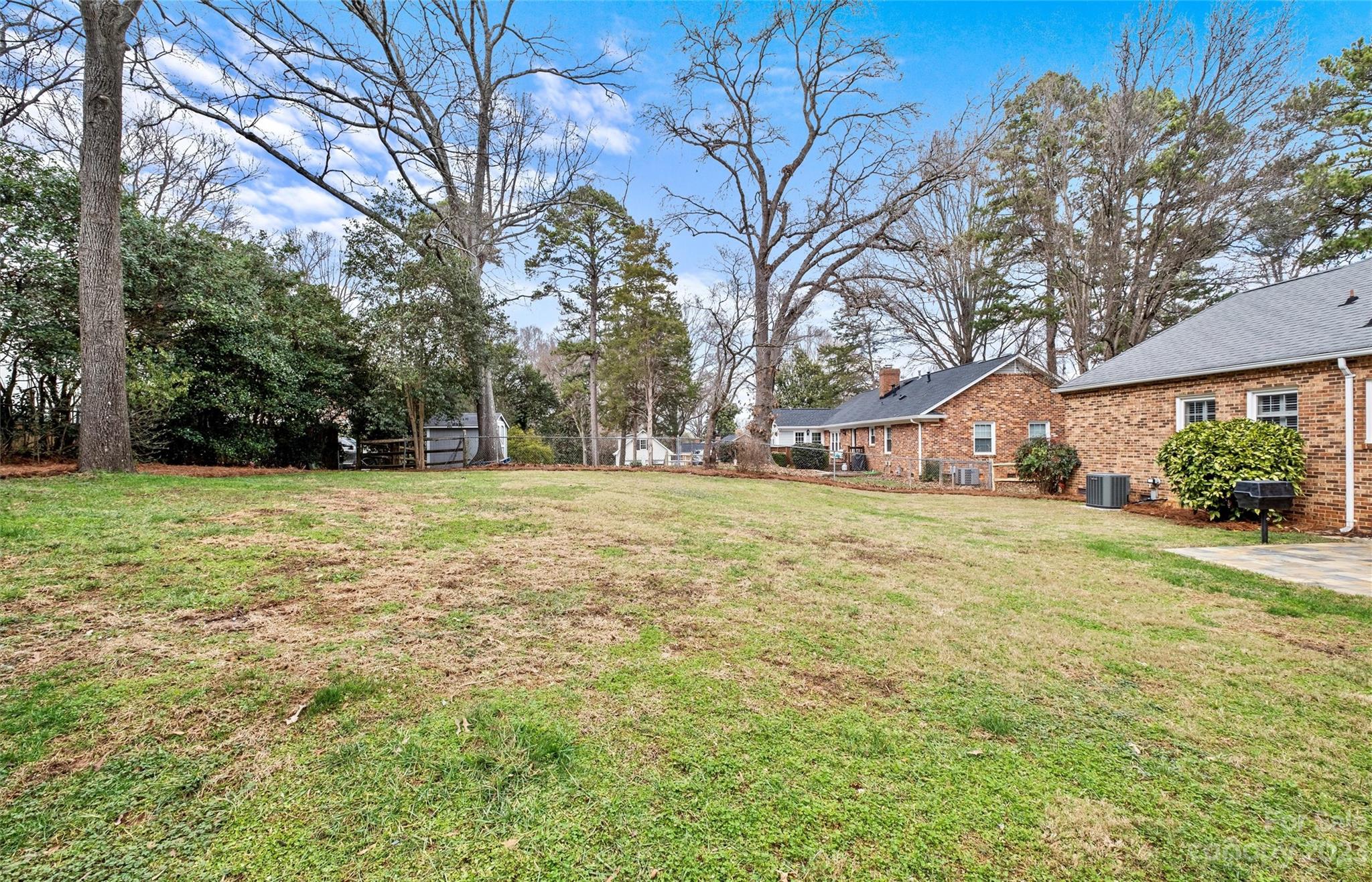 Beverly Woods - Residential