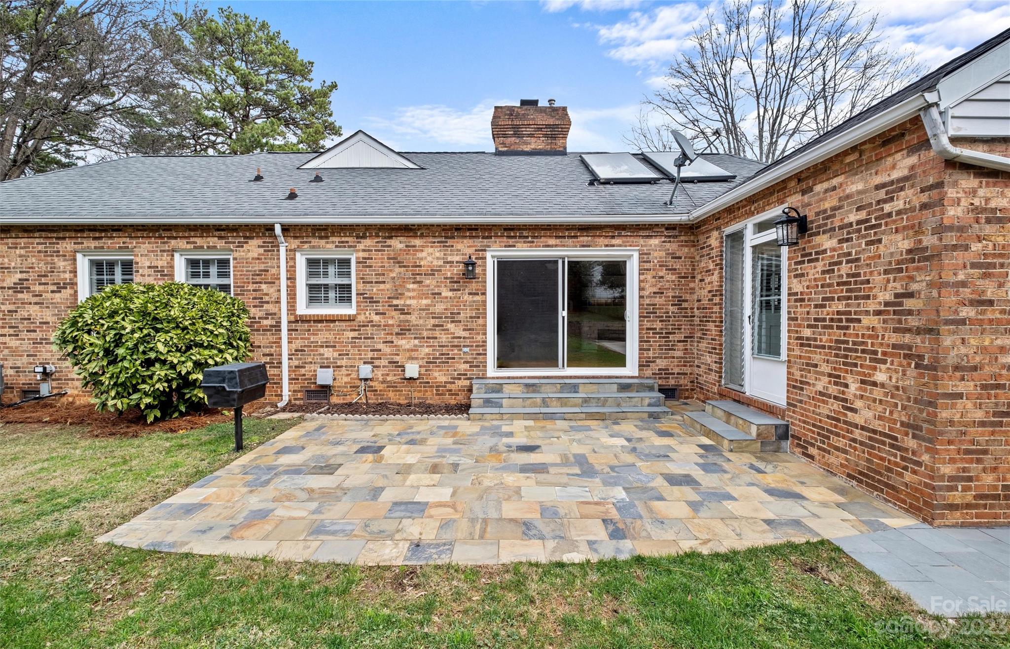 Beverly Woods - Residential