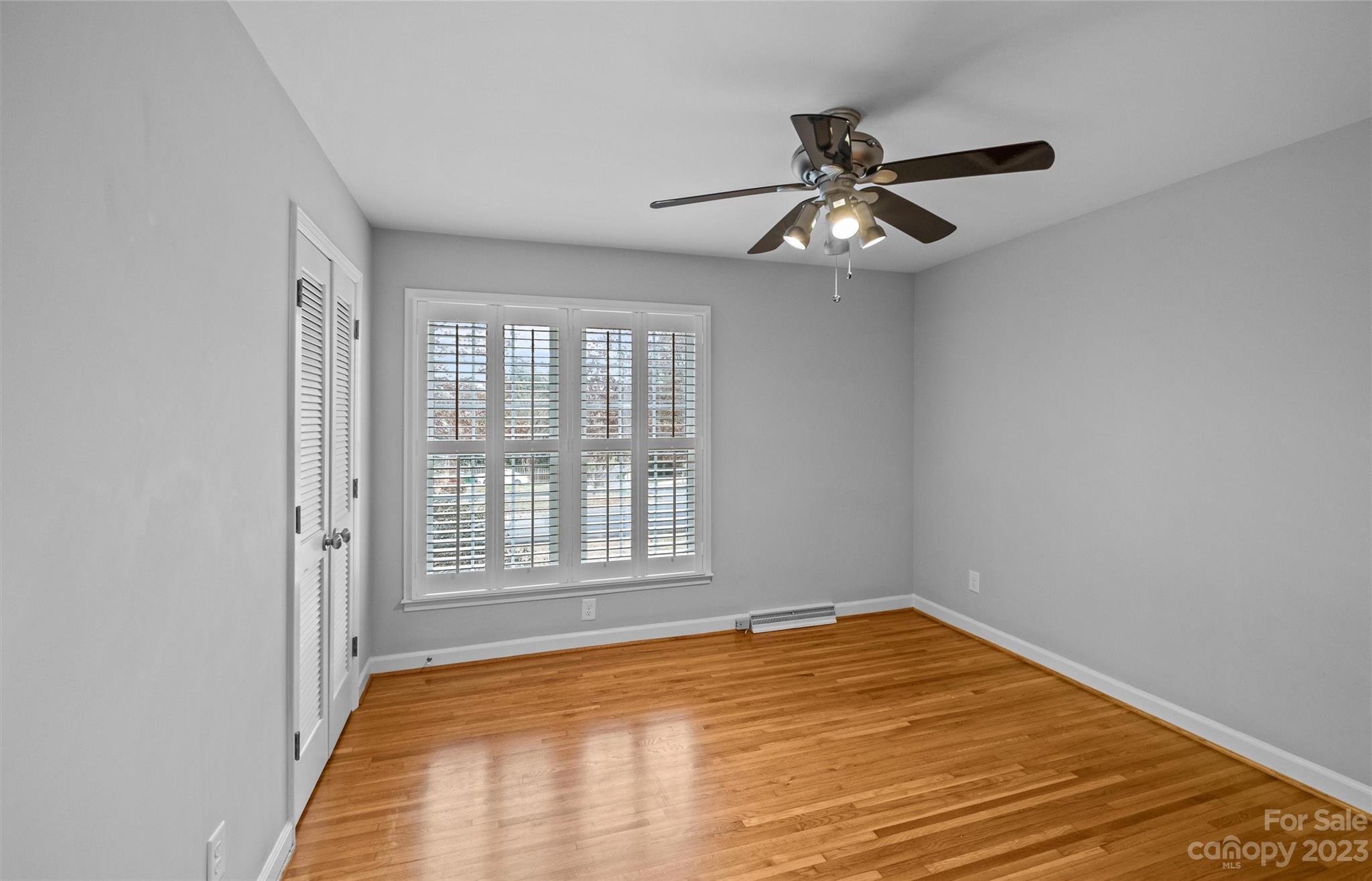 Beverly Woods - Residential