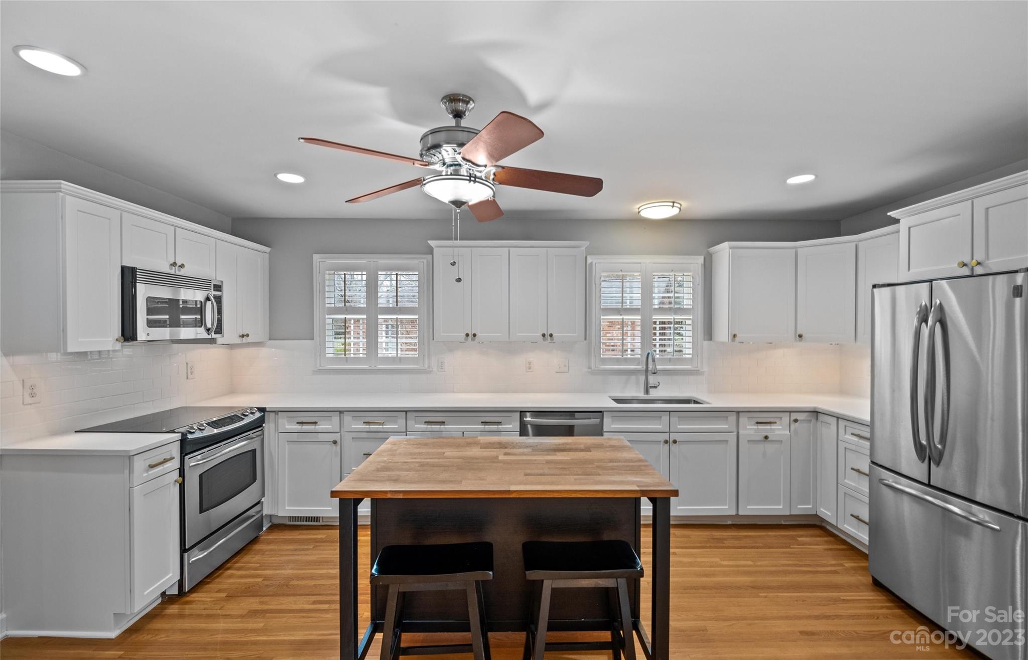 Beverly Woods - Residential