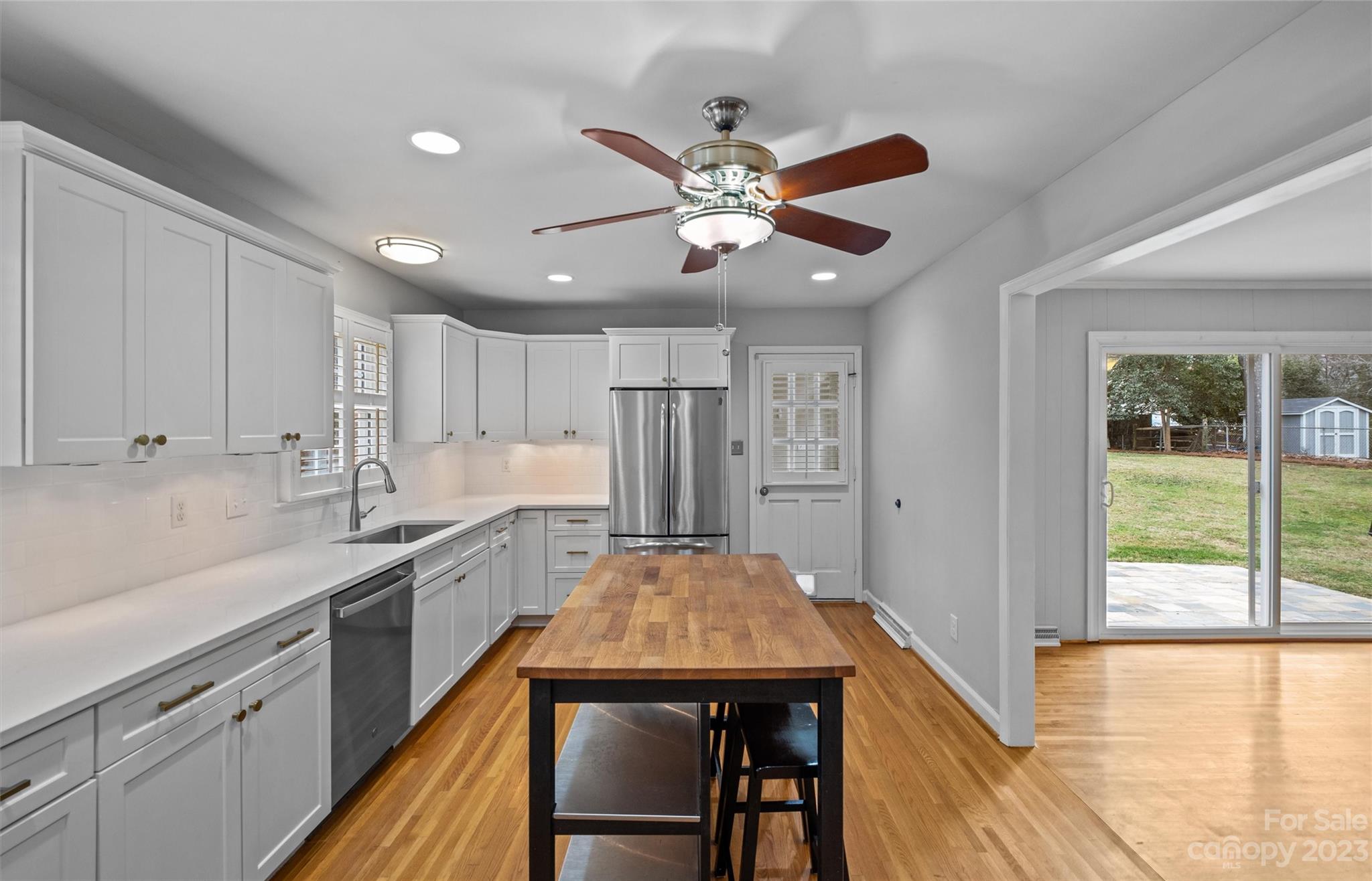 Beverly Woods - Residential