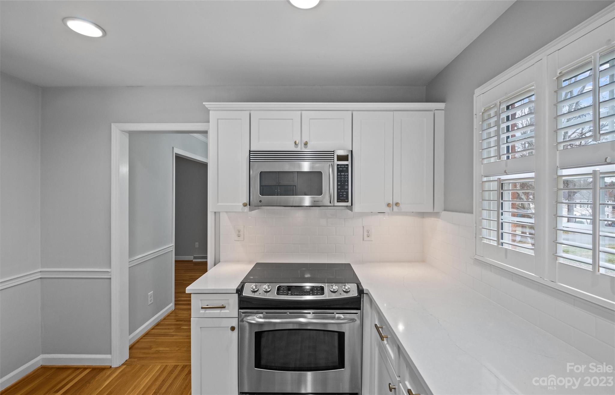 Beverly Woods - Residential