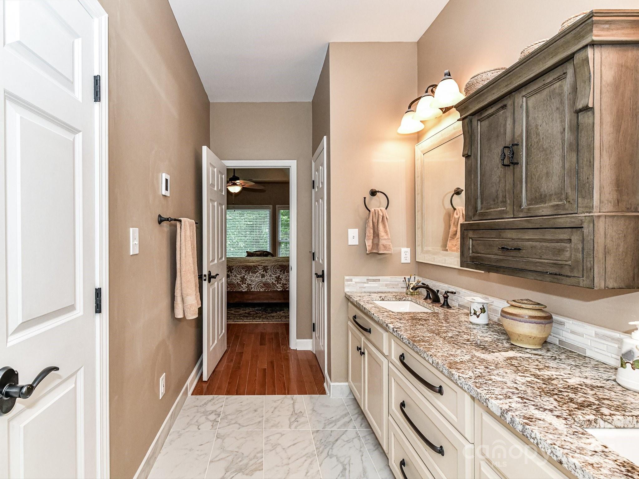 Bishops Ridge - Residential