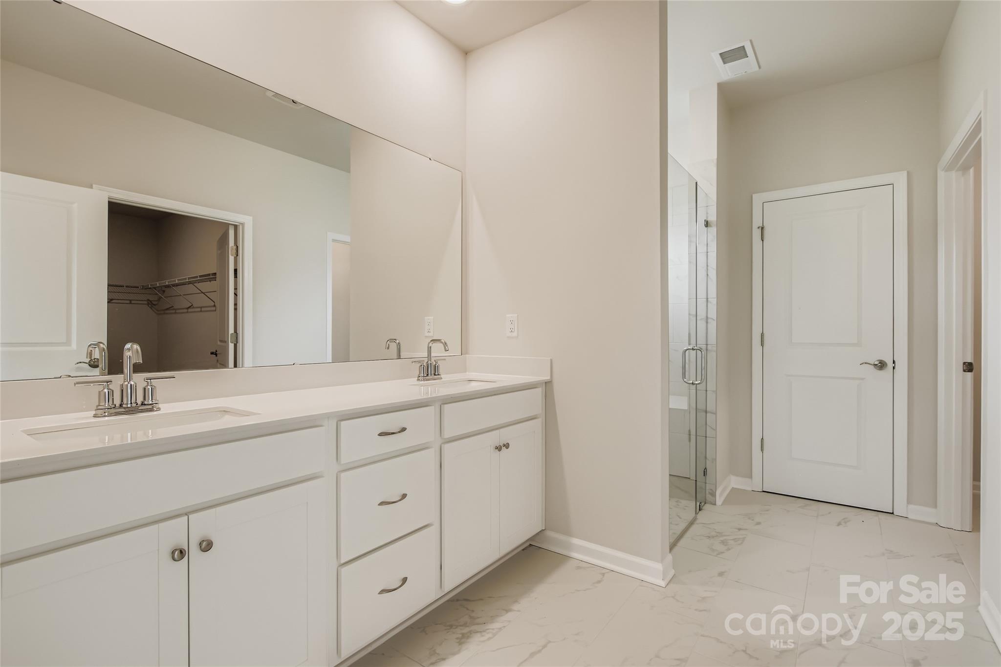 Roselyn - Residential