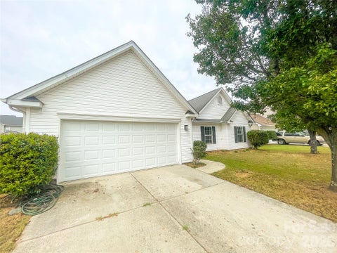 Photo of 1011 Cadberry Court, Indian Trail, NC 28079 (MLS # 4433427)