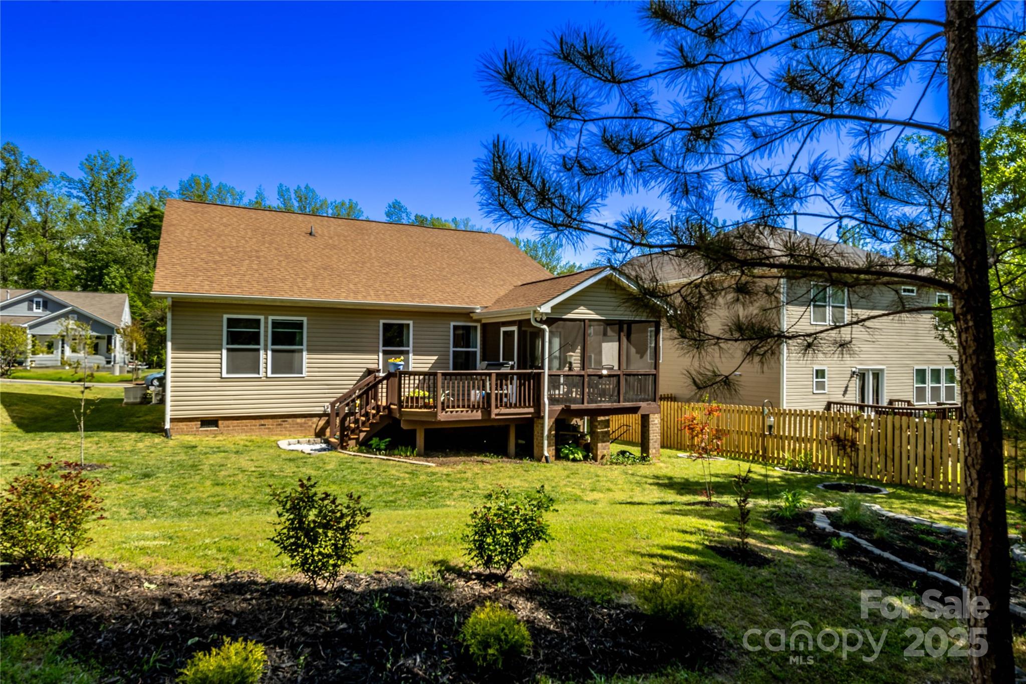 Mill Creek Falls - Residential