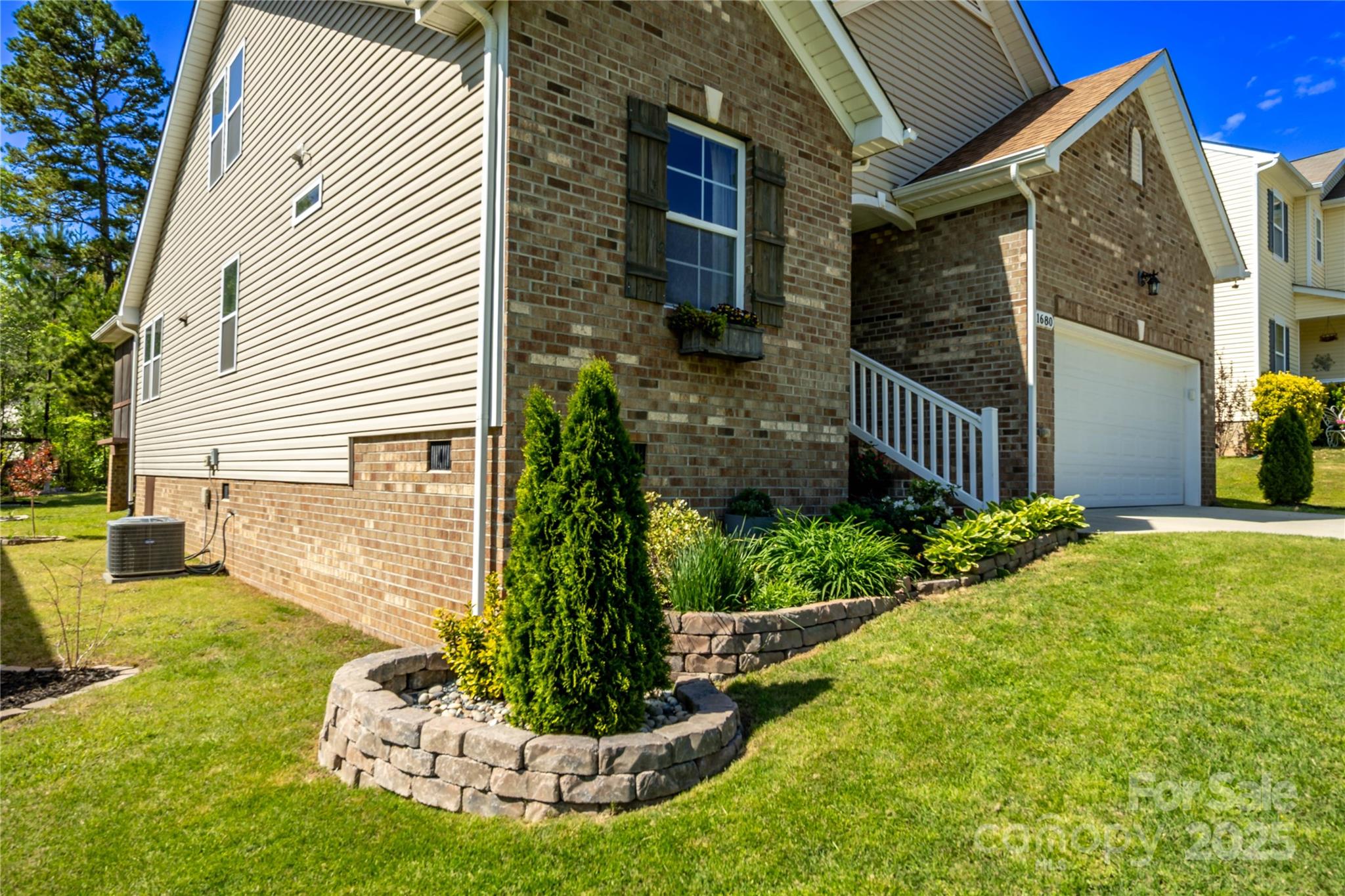 Mill Creek Falls - Residential