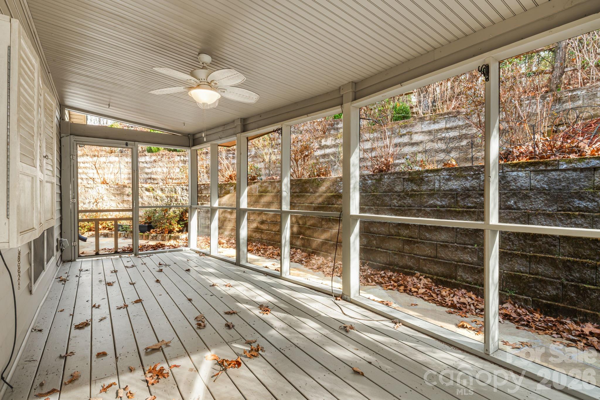 Connestee Falls - Residential