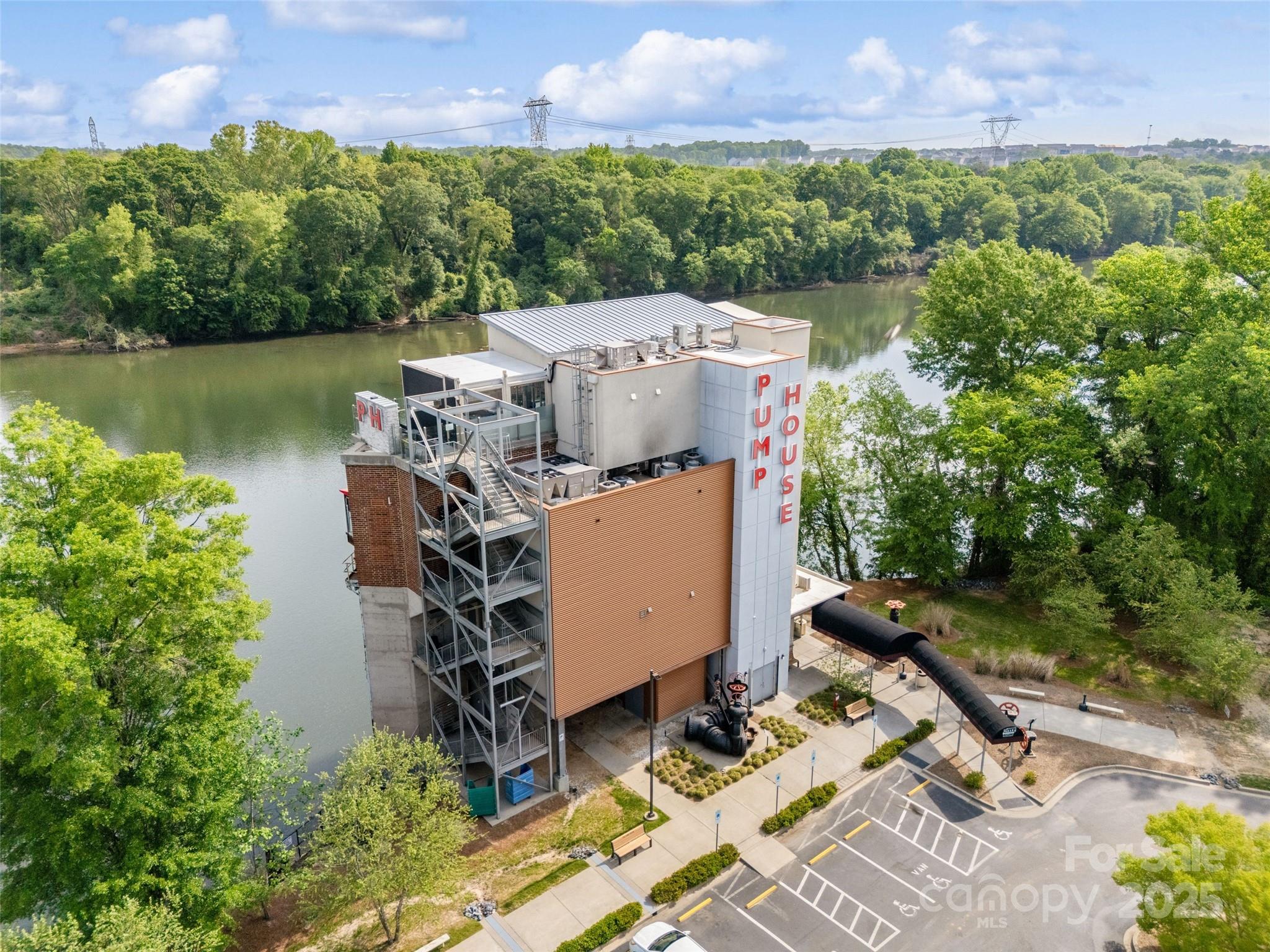 Riverwalk - Residential