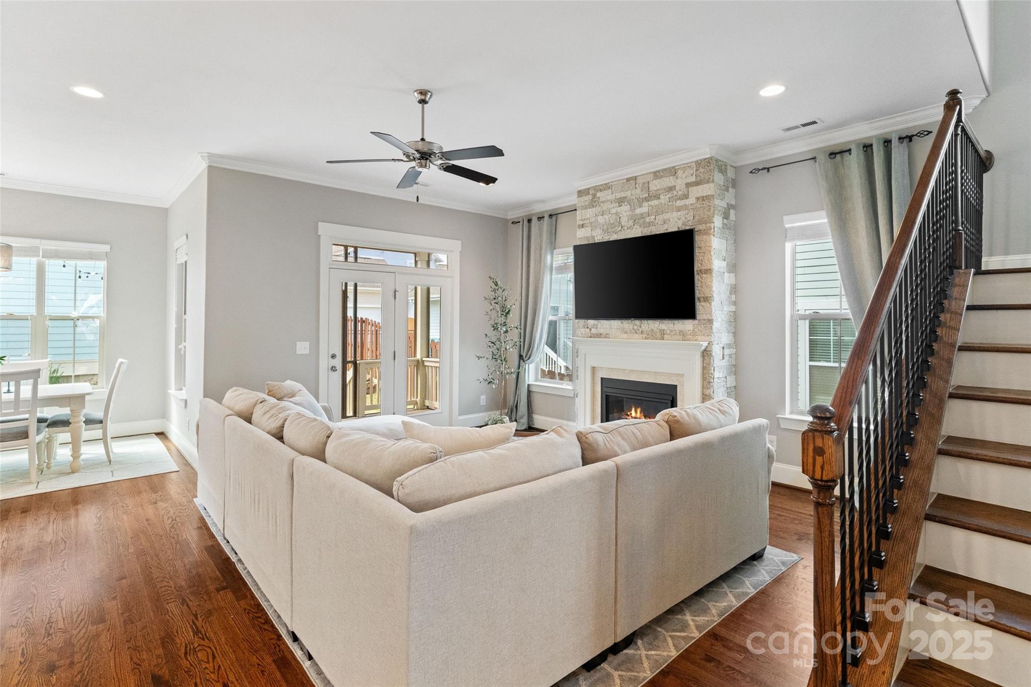 Riverwalk - Residential