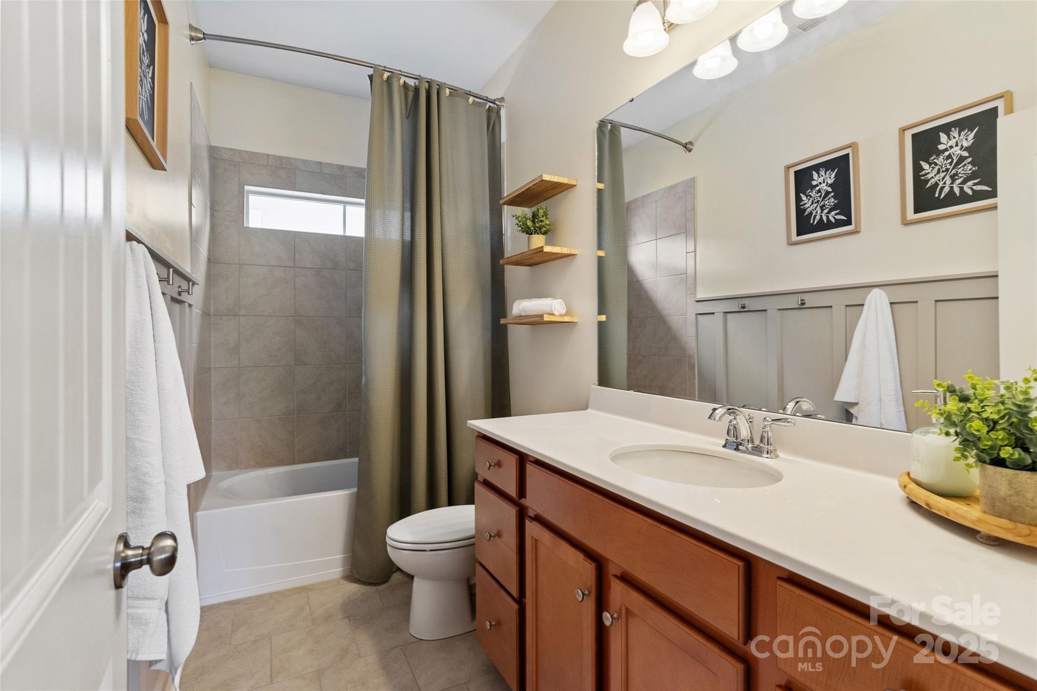 Riverwalk - Residential