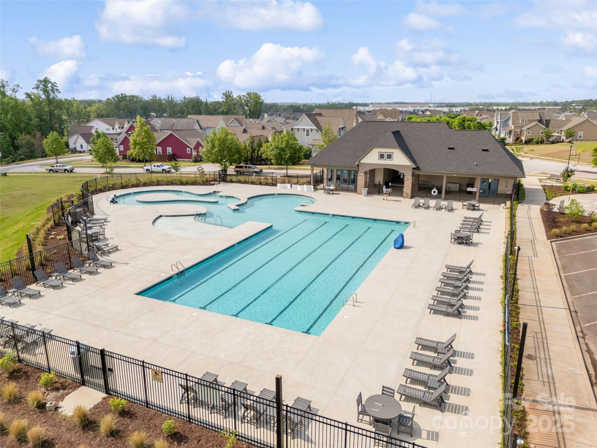 Riverwalk - Residential