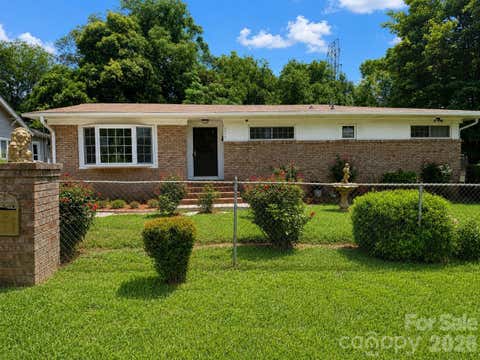 Photo of 1117 Opal Street, Charlotte, NC 28208 (MLS # 4410080)