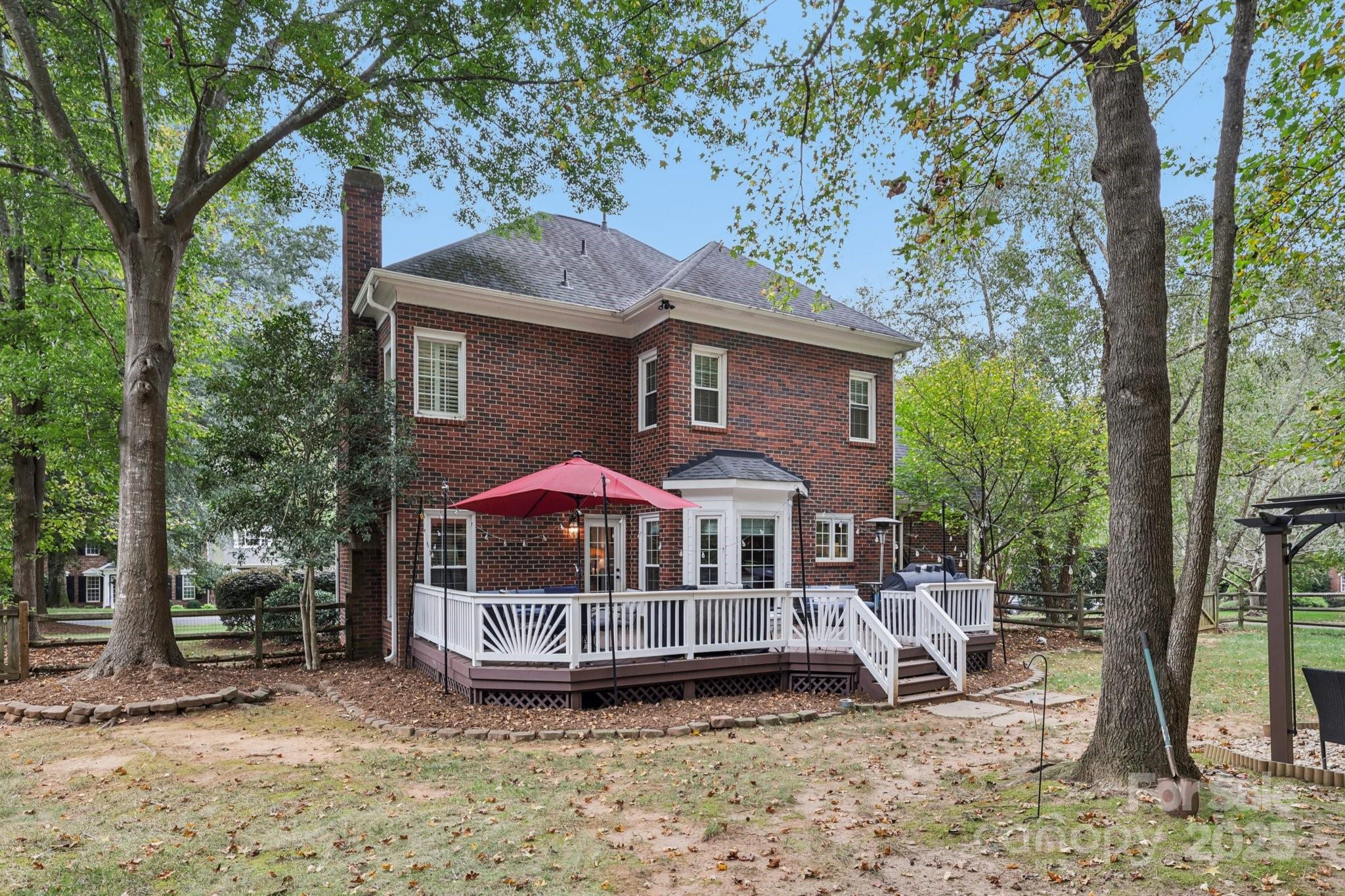 Overlook - Residential