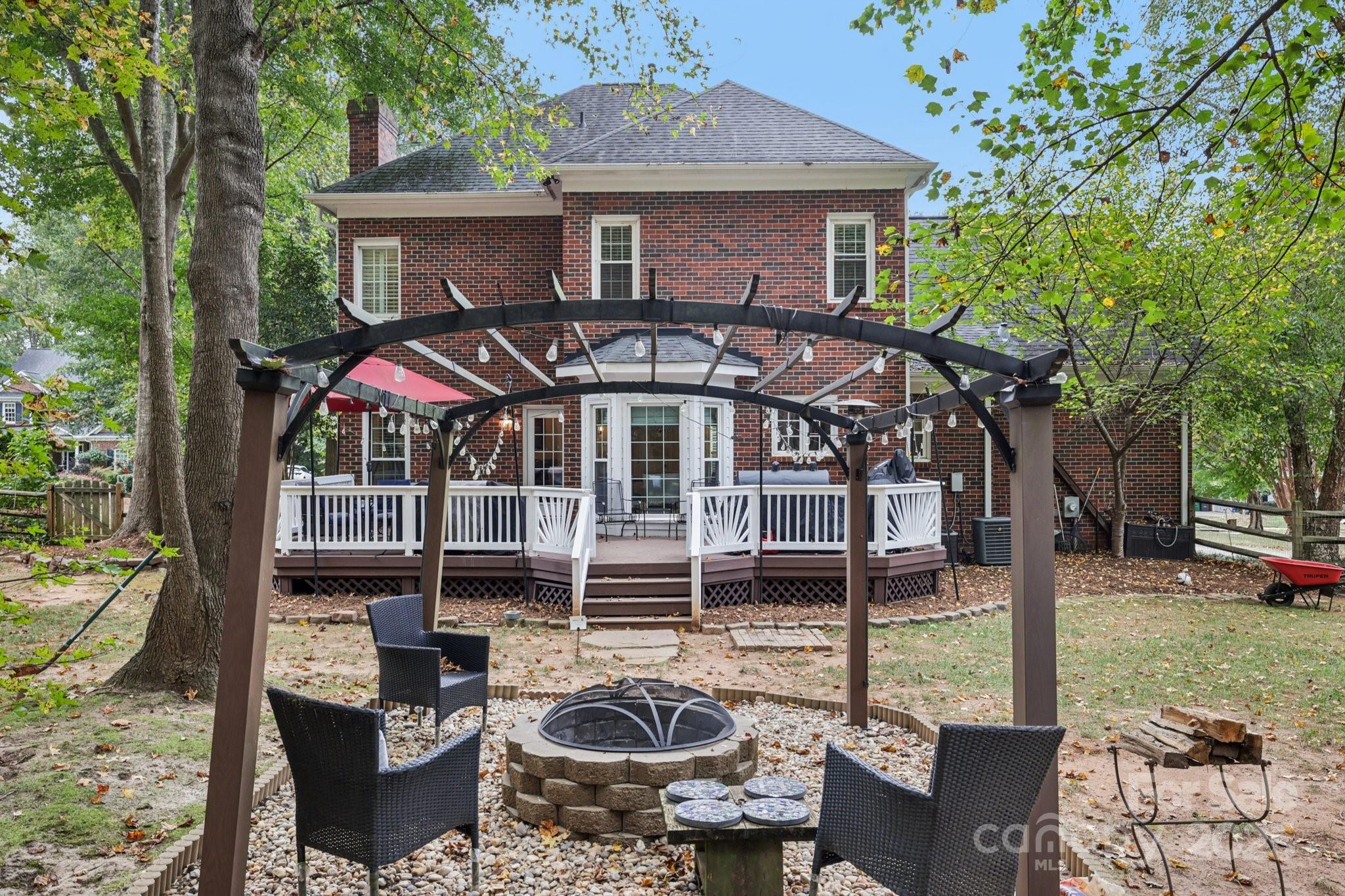 Overlook - Residential