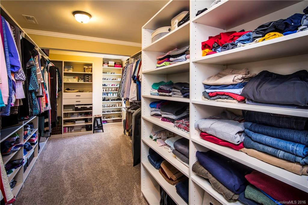 Fox Ridge - Residential