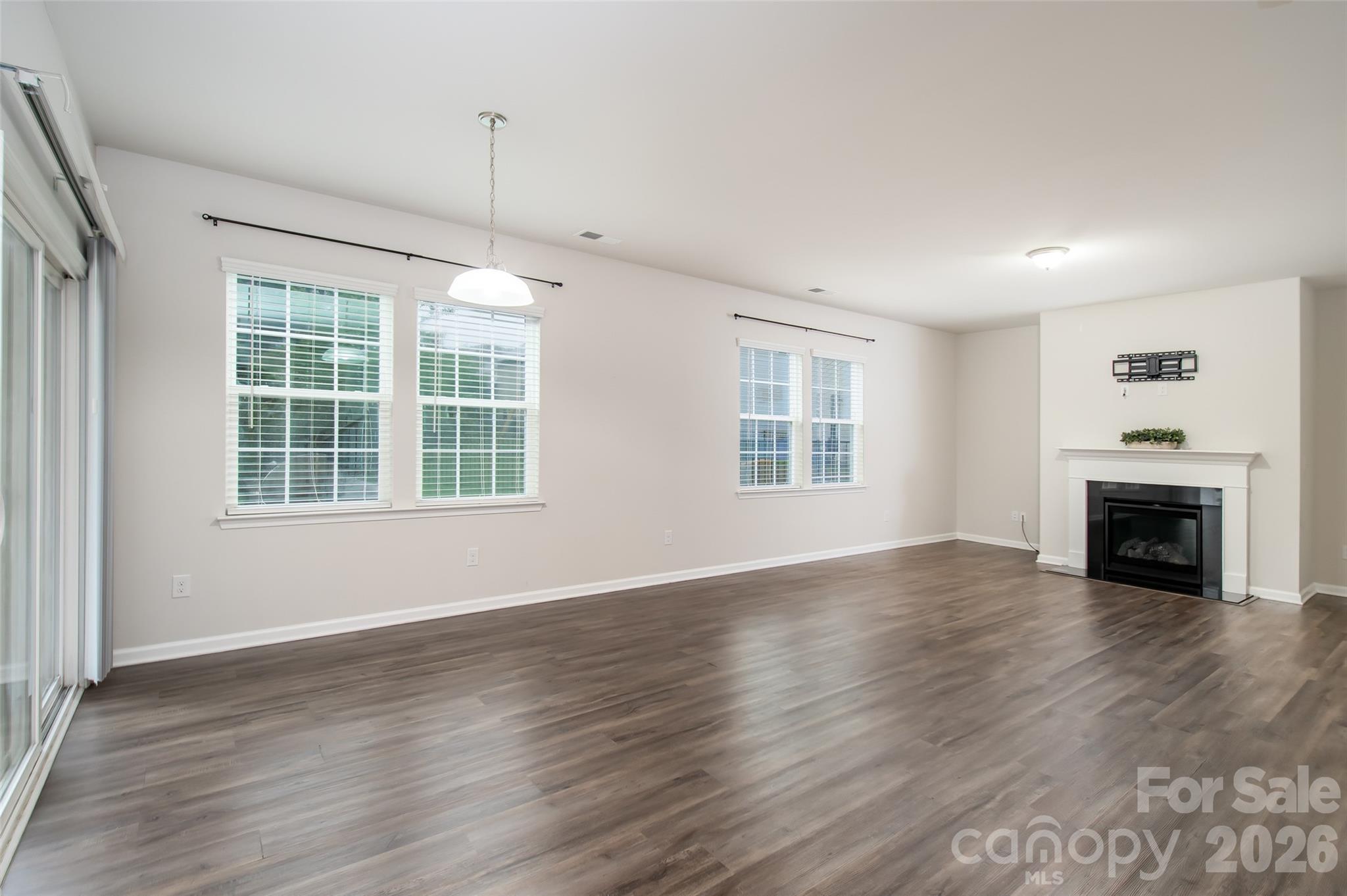 150 W Morehouse Avenue