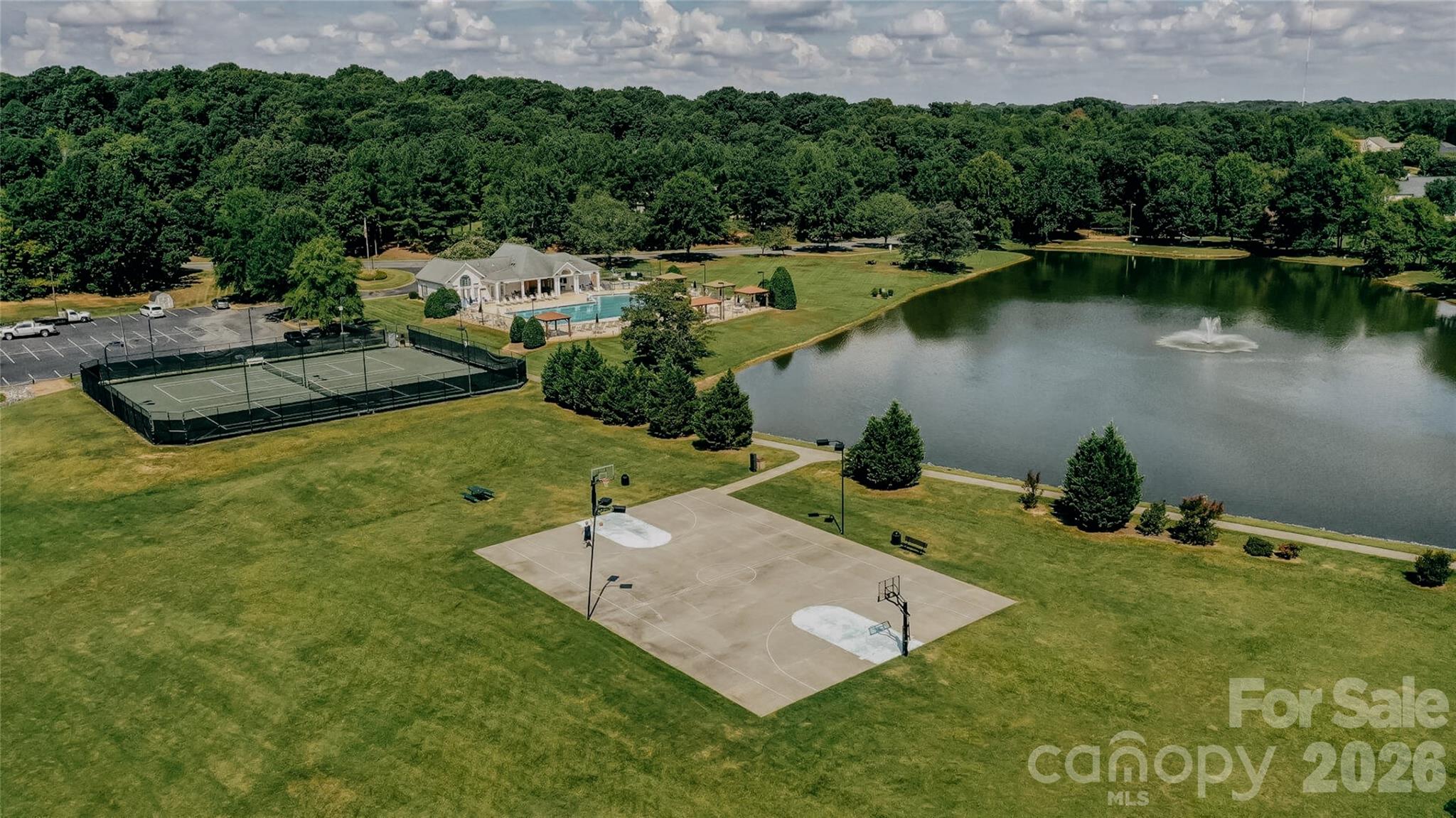 Brandon Oaks - Residential