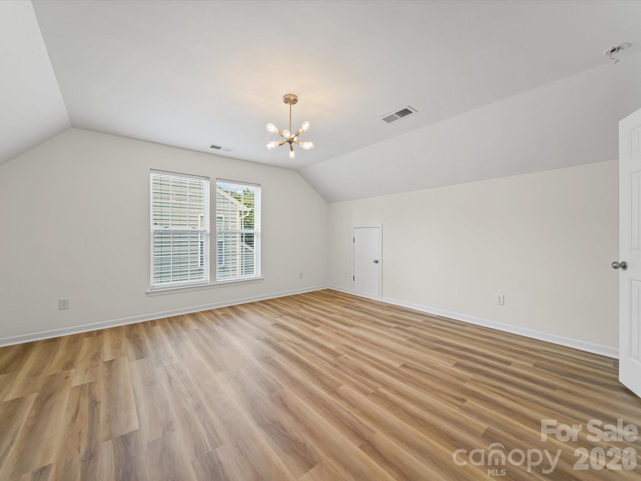 Brandon Oaks - Residential