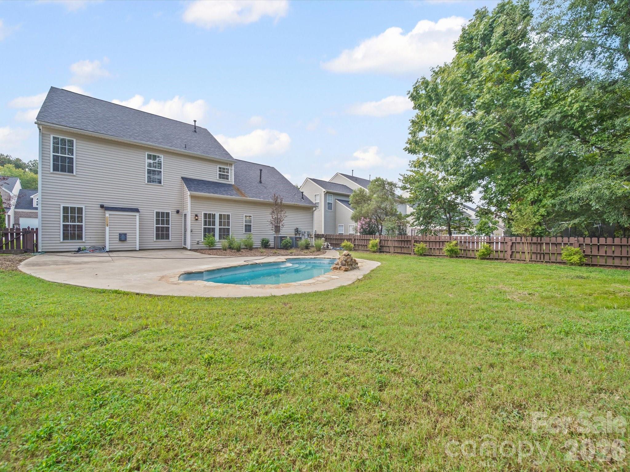 Brandon Oaks - Residential