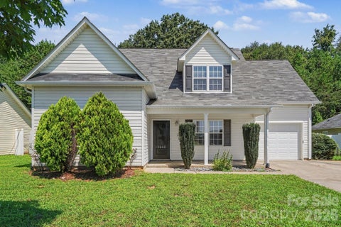 Photo of 3948 Newhall Drive NW, Conover, NC 28601 (MLS # 4411681)