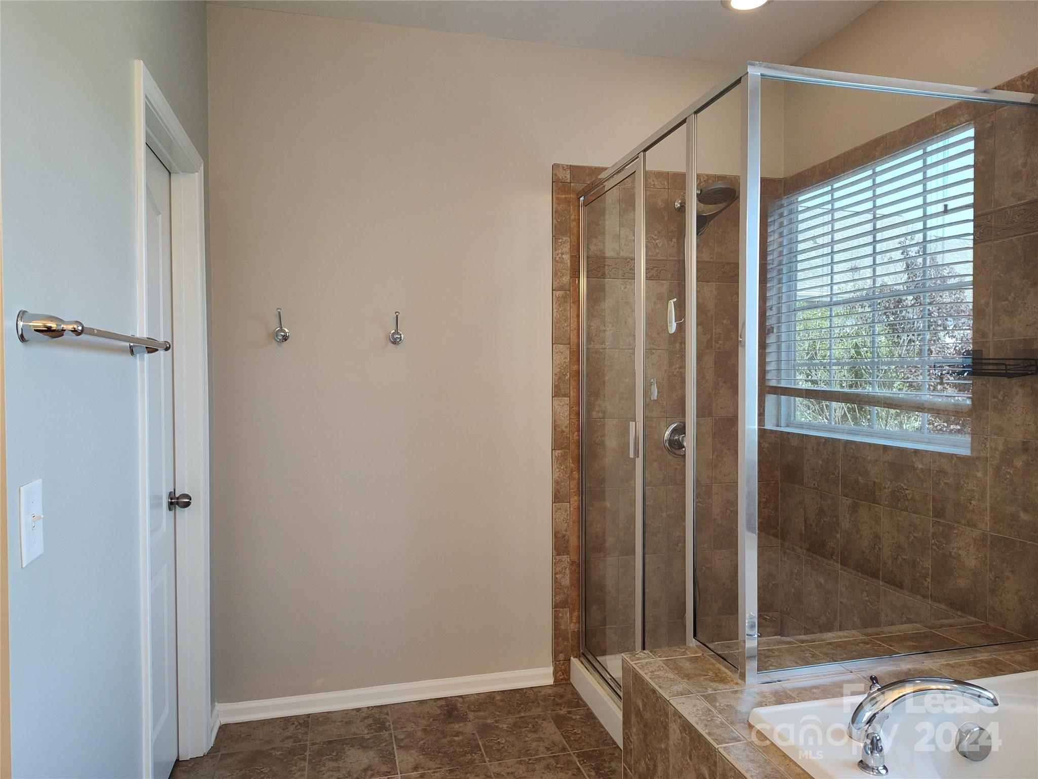 Ardrey Woods - Residential Lease
